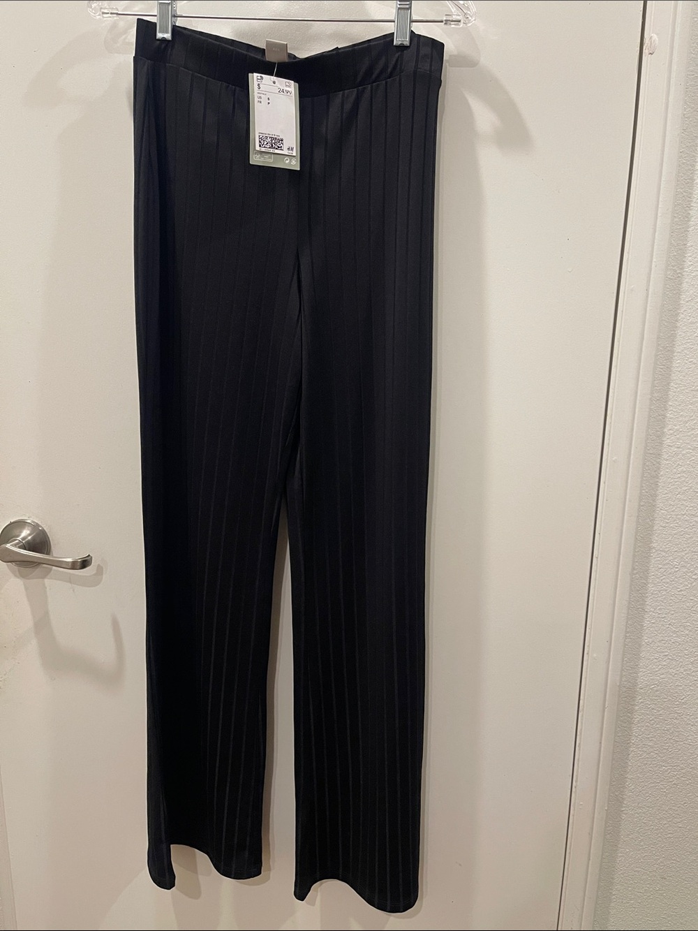 H&M Black Pinstripe Women's Dress Pants